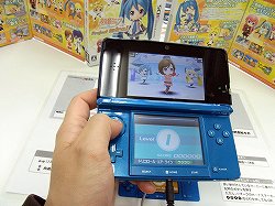 画像ギャラリー No.007のサムネイル画像 / 「初音ミク and Future Stars Project mirai」店頭体験会の模様をレポート。開発スタッフへのインタビューも掲載