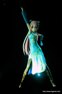 画像ギャラリー No.010のサムネイル画像 / “ミクの日”前夜祭となる,ファン待望の「初音ミクライブパーティー2012(ミクパ♪)」が開催。全34曲の人気楽曲が披露された“ひる”公演をレポート