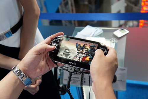 画像ギャラリー No.003のサムネイル画像 / ［TGS 2011］墨筆で何を描く？　PS Vita用ソフト「墨鬼 SUMIONI」は，“ひらめき”が攻略の鍵になりそうな新感覚のアクションゲームだ