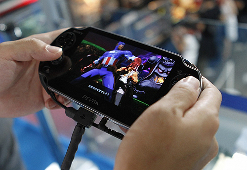 画像ギャラリー No.009のサムネイル画像 / ［TGS 2011］PS Vita版「ULTIMATE MARVEL VS. CAPCOM 3」をプレイ。携帯機での操作も違和感なく，軽快なプレイフィールでとにかく楽しめる一本