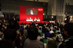 画像ギャラリー No.007のサムネイル画像 / ネットとリアルの断絶の終わり――「ニコニコ超会議」が示したものを考えてみた