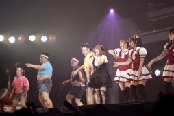 画像ギャラリー No.030のサムネイル画像 / ネットとリアルの断絶の終わり――「ニコニコ超会議」が示したものを考えてみた