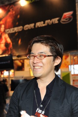 画像ギャラリー No.008のサムネイル画像 / ［TGS 2012］「うまい人」と「そうでもない人」の溝を埋めるには？ 「DEAD OR ALIVE 5」発売直前インタビュー。TGS 2012で早矢仕Pに手応えを聞いた