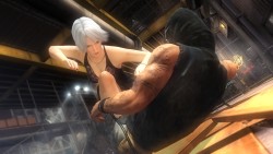 画像ギャラリー No.015のサムネイル画像 / ［TGS 2012］「うまい人」と「そうでもない人」の溝を埋めるには？ 「DEAD OR ALIVE 5」発売直前インタビュー。TGS 2012で早矢仕Pに手応えを聞いた