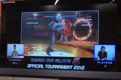 画像ギャラリー No.014のサムネイル画像 / PS Vita版実機デモも初披露。「DEAD OR ALIVE 5」初の公式全国大会,「Official Tournament 2012」レポート