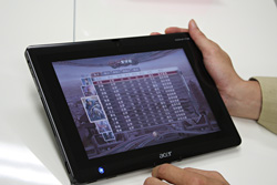 画像ギャラリー No.010のサムネイル画像 / ［TGS 2011］タブレットPCで動いてるゥ！ 「三國志12」が動いているところをコッソリ見せてもらっちゃいました