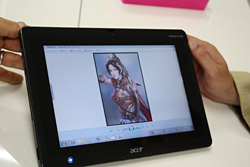画像ギャラリー No.013のサムネイル画像 / ［TGS 2011］タブレットPCで動いてるゥ！ 「三國志12」が動いているところをコッソリ見せてもらっちゃいました