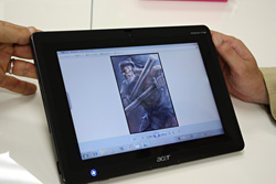 画像ギャラリー No.015のサムネイル画像 / ［TGS 2011］タブレットPCで動いてるゥ！ 「三國志12」が動いているところをコッソリ見せてもらっちゃいました