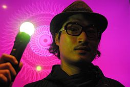 画像ギャラリー No.002のサムネイル画像 / 「PixelJunk 4am」がPS Storeで明日配信。自分の部屋をライブ会場にしよう