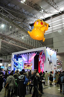 画像ギャラリー No.021のサムネイル画像 / 「次世代ワールドホビーフェア '13 Winter」東京大会が幕張メッセにて開催中。レベルファイブの新作「妖怪ウォッチ」のプレイアブル出展もあり