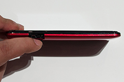画像ギャラリー No.012のサムネイル画像 / HTC,WiMAXやおサイフ,ワンセグ対応のAndroid 4.0スマートフォン「HTC J」を発表。auから発売へ