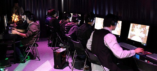 画像ギャラリー No.002のサムネイル画像 / ［G-Star 2011］歴代Blizzardゲームのキャラを使って軍団戦に飛び込め！　「Blizzard DOTA」プレイレポート