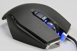 画像ギャラリー No.011のサムネイル画像 / Corsair初のゲーマー向けマウスはありやなしや。FPS向けモデル「Vengeance M60」レビュー