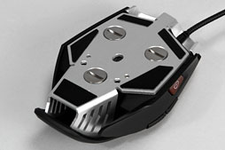 画像ギャラリー No.015のサムネイル画像 / Corsair初のゲーマー向けマウスはありやなしや。FPS向けモデル「Vengeance M60」レビュー