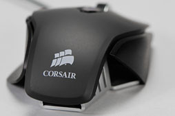 画像ギャラリー No.017のサムネイル画像 / Corsair初のゲーマー向けマウスはありやなしや。FPS向けモデル「Vengeance M60」レビュー