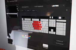 画像ギャラリー No.010のサムネイル画像 / ［COMPUTEX］七色に光るCherry MXキースイッチ搭載キーボードは，なぜCorsairから登場するのか。CherryとCorsairの担当者に聞く