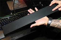 画像ギャラリー No.007のサムネイル画像 / ［CES 2017］Corsairが新しいフラッグシップキーボード「K95 RGB PLATINUM」を発表。多ボタンマウスの後継機種も
