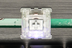 画像ギャラリー No.004のサムネイル画像 / 【PR】文句なしに多機能&高性能。Corsairの「K95 RGB PLATINUM」は現状究極の全部入りゲーマー向けキーボードだ
