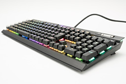 画像ギャラリー No.012のサムネイル画像 / 【PR】文句なしに多機能&高性能。Corsairの「K95 RGB PLATINUM」は現状究極の全部入りゲーマー向けキーボードだ