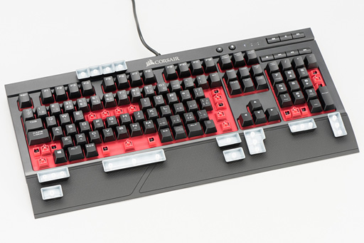 画像ギャラリー No.009のサムネイル画像 / 【PR】ゲーマー向け防滴キーボードは,本当に水がかかっても大丈夫なのか。Corsair「K68」で試してみた