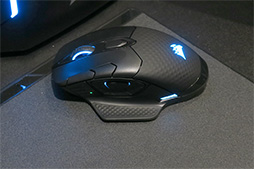 画像ギャラリー No.024のサムネイル画像 / ［CES 2018］2018年のCorsairは「ケーブルからの解放」がキーワード。ワイヤレスのゲーマー向けキーボードやマウスが発売に
