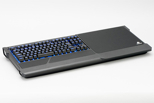 画像ギャラリー No.033のサムネイル画像 / 【PR】Corsairが満を持して放つワイヤレス10キーレスキーボード「K63 Wireless」は，謳い文句どおりの高機能＆低遅延が魅力