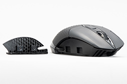 画像ギャラリー No.015のサムネイル画像 / 【PR】接続も充電もワイヤレスなCorsair製マウス「DARK CORE RGB SE」を試す。ケーブルに縛られないゲームライフはとことん快適だ