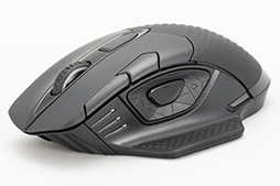 画像ギャラリー No.025のサムネイル画像 / 【PR】接続も充電もワイヤレスなCorsair製マウス「DARK CORE RGB SE」を試す。ケーブルに縛られないゲームライフはとことん快適だ