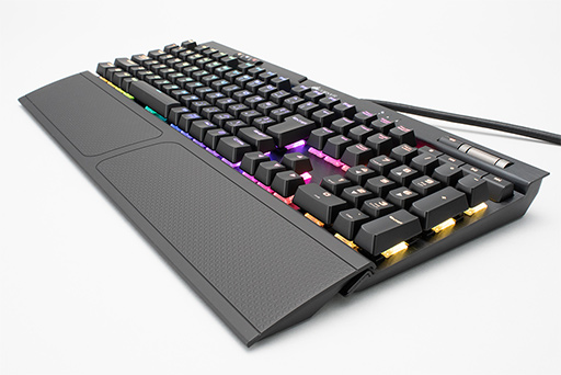 画像ギャラリー No.002のサムネイル画像 / 【PR】進化を続けるCorsair製最新キーボード「K70 RGB MK.2」には,ゲーマーに必要なすべてが揃っている