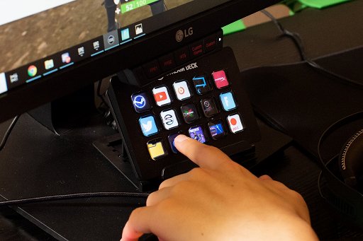 画像ギャラリー No.008のサムネイル画像 / 【PR】「Elgato Gaming」のゲーム実況製品の魅力を,プロチーム「SCARZ」に聞く。連載第2回は万能キーパッド「Stream Deck」
