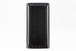 画像ギャラリー No.006のサムネイル画像 / 【PR】コンパクトで静音なゲームPC「CORSAIR ONE i160」は,4Kゲーム時代に最適なゲームマシンだ