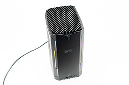 画像ギャラリー No.011のサムネイル画像 / 【PR】コンパクトで静音なゲームPC「CORSAIR ONE i160」は,4Kゲーム時代に最適なゲームマシンだ