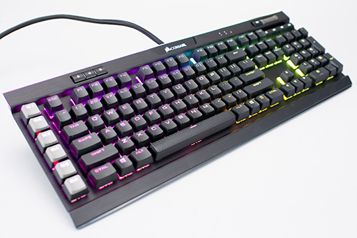 画像ギャラリー No.040のサムネイル画像 / 【PR】Corsairのフルキーボード「K95 RGB PLATINUM XT SPEED」を試す。マクロキーで配信ソフトを操作する「Stream Deck」は思いのほか便利だ
