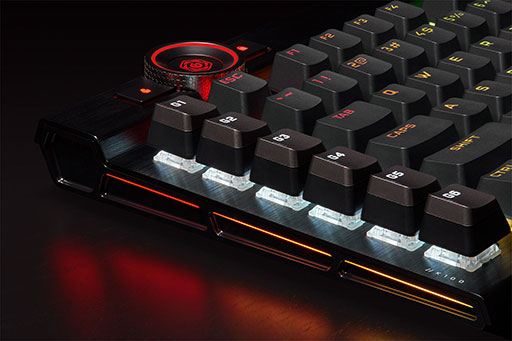 画像ギャラリー No.009のサムネイル画像 / Bluetoothと有線で同時接続できるCorsair製ヘッドセット「HS70 BLUETOOTH」と高速入力を謳うキーボード「K100 RGB」が発売