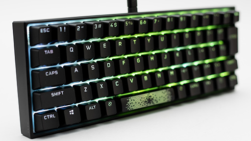 画像ギャラリー No.003のサムネイル画像 / 【PR】Corsairのミニキーボード「K65 RGB MINI」は,60%のサイズとハイエンド並みのスペックを両立した製品だ
