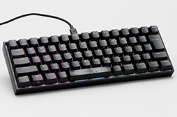 画像ギャラリー No.019のサムネイル画像 / 【PR】Corsairのミニキーボード「K65 RGB MINI」は,60%のサイズとハイエンド並みのスペックを両立した製品だ