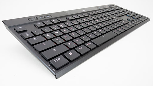 画像ギャラリー No.003のサムネイル画像 / 【PR】Corsairの「K100 AIR Wireless」は,17mmの薄さでワイヤレスやワイヤードでも使える万能ハイエンドキーボードだ