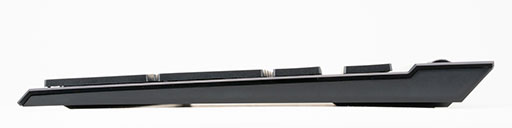 画像ギャラリー No.025のサムネイル画像 / 【PR】Corsairの「K100 AIR Wireless」は,17mmの薄さでワイヤレスやワイヤードでも使える万能ハイエンドキーボードだ