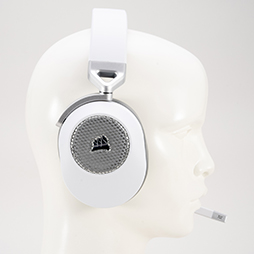 画像ギャラリー No.012のサムネイル画像 / 【PR】Corsairのワイヤレスヘッドセット「HS65 WIRELESS」の実力を検証。個人に合わせたEQ設定を簡単に作れる「SoundID」は想像以上だ