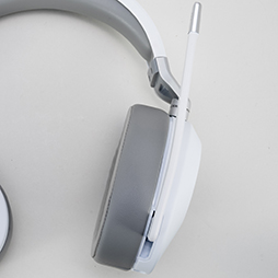 画像ギャラリー No.020のサムネイル画像 / 【PR】Corsairのワイヤレスヘッドセット「HS65 WIRELESS」の実力を検証。個人に合わせたEQ設定を簡単に作れる「SoundID」は想像以上だ