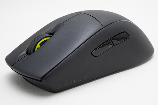 画像ギャラリー No.003のサムネイル画像 / Corsairのワイヤレスマウス「M75 AIR WIRELESS」は,持ちやすいボディと高速ポーリングレートによる初動の速さが見どころだ【PR】