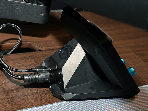 画像ギャラリー No.010のサムネイル画像 / SCUF GamingのPC用ゲームパッドも国内市場に? Corsairブースの展示をまとめて紹介
