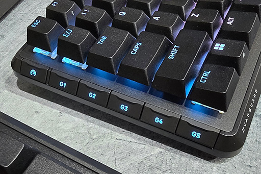 画像ギャラリー No.004のサムネイル画像 / 96％サイズの小さめフルキーボードや，ブランド初のレバーレスアケコンまで。Corsairブースには国内未発表製品が盛りだくさん［TGS2025］