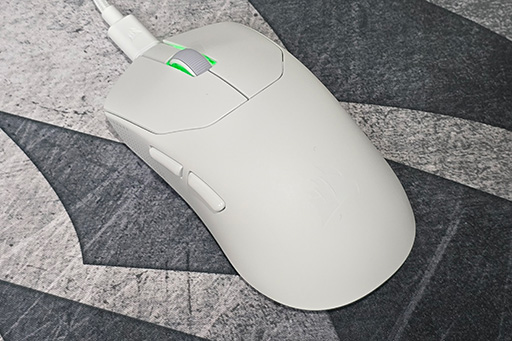 画像ギャラリー No.006のサムネイル画像 / 96％サイズの小さめフルキーボードや，ブランド初のレバーレスアケコンまで。Corsairブースには国内未発表製品が盛りだくさん［TGS2025］