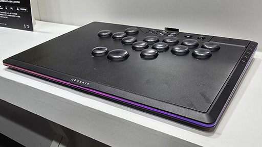 画像ギャラリー No.009のサムネイル画像 / 96％サイズの小さめフルキーボードや，ブランド初のレバーレスアケコンまで。Corsairブースには国内未発表製品が盛りだくさん［TGS2025］