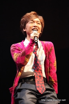 画像ギャラリー No.012のサムネイル画像 / 「ネオロマンス♥フェスタ 遙か祭2011 桜花恋模様」をレポート。キャスト陣のトークで大いに盛り上がった公演のDVDは2012年1月11日に先行発売