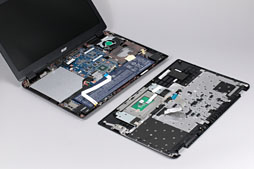 画像ギャラリー No.014のサムネイル画像 / 「GeForce GT 640M」搭載のUltrabookを試す。Kepler世代の「GK107」でゲーマー向けノートPCは変わるか