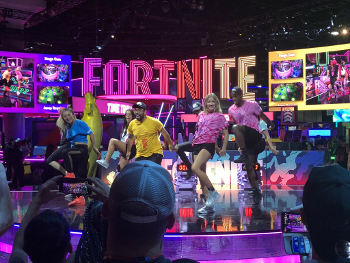 画像ギャラリー No.015のサムネイル画像 / ［E3 2019］「フォートナイト」のポップでコミカルな世界観と“ノリ”を再現。Epic Gamesブースの模様をレポート