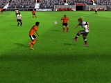 画像ギャラリー No.006のサムネイル画像 / 「リアルサッカー2012」,COM改良で動きがより滑らかになった最新作が登場