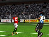 画像ギャラリー No.007のサムネイル画像 / 「リアルサッカー2012」,COM改良で動きがより滑らかになった最新作が登場